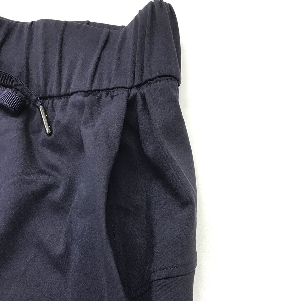 FLOWER YOGA & ACTIVE ELASTIC SHORTS　Navy 画像4