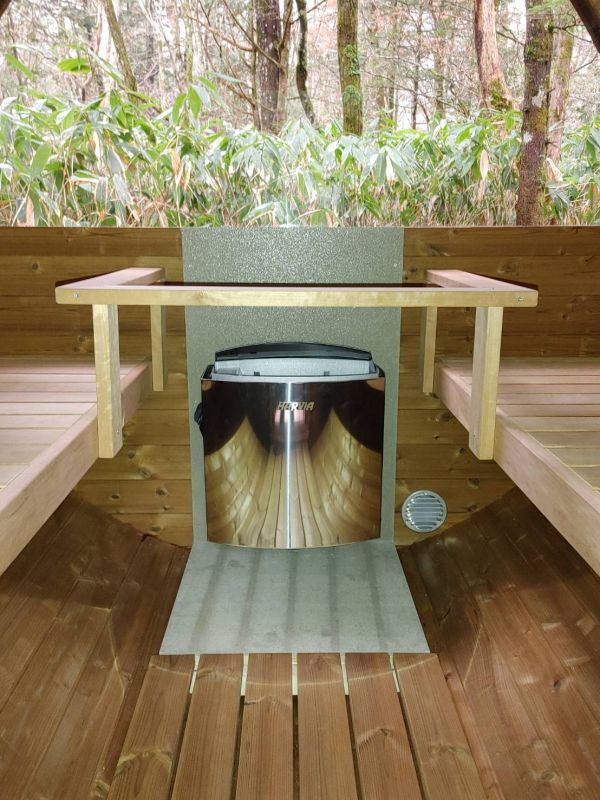SAUNA 330 Overhang :Thermowood（高温処理高耐久木材） 画像4