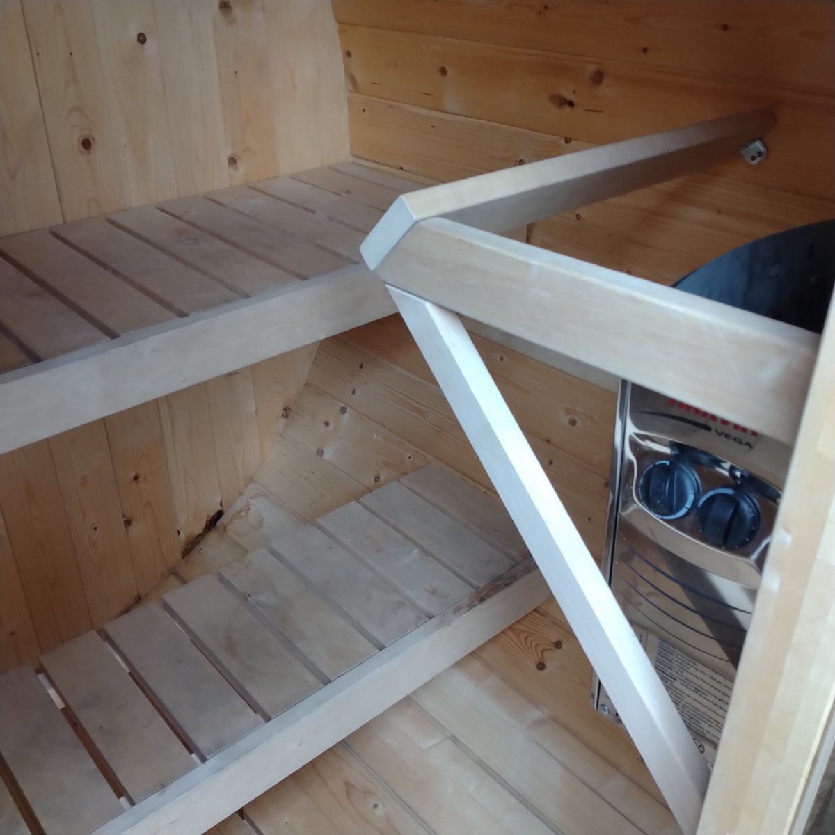 SAUNA ERGO 150 ノーマル（2~3人用）＋VEGA BC45（電気ストーブ）（中古品） 画像5